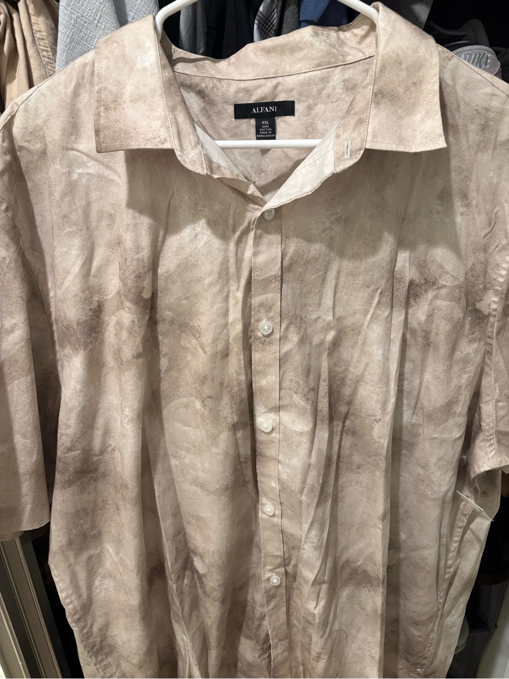 Alfani Men's Beige Marble-Print Short Sleeve Button-Down Shirt